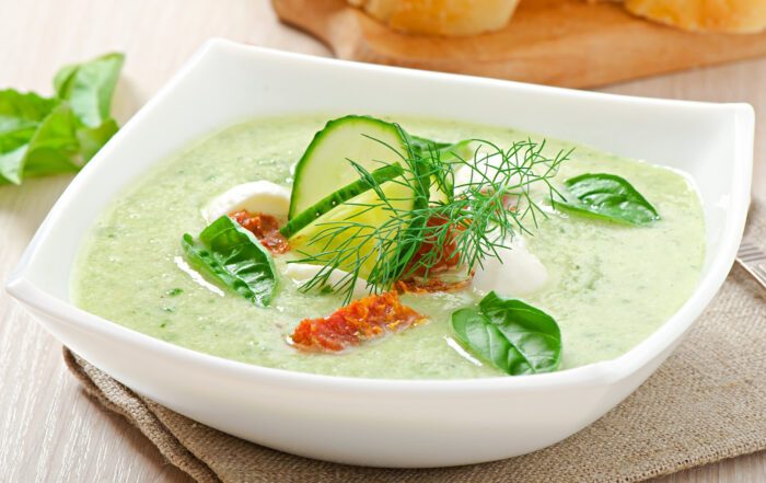 recette gaspacho légumes verts basilic bio